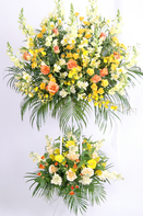 スタンド花 二段２色指定 ２万円コース（黄色・オレンジ系）
